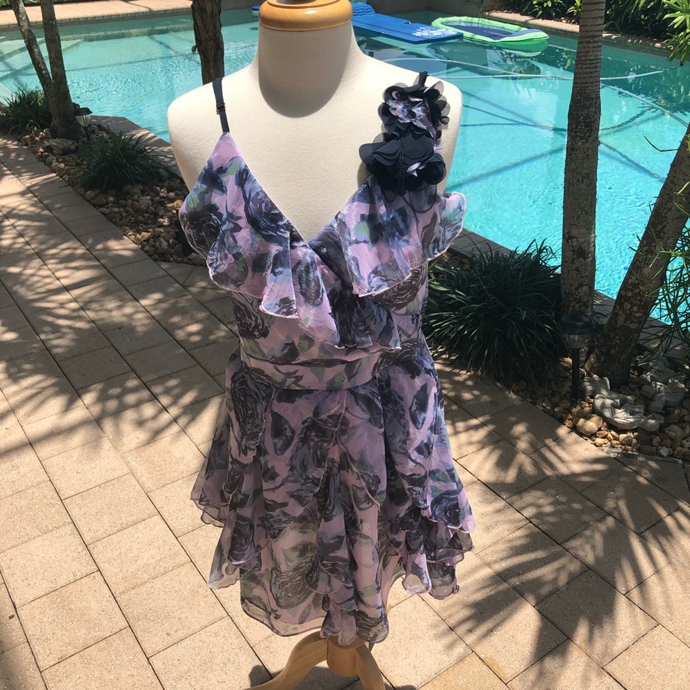 Boutique floral print dress with appliqué size L